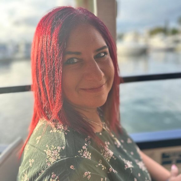 jenpuglover75